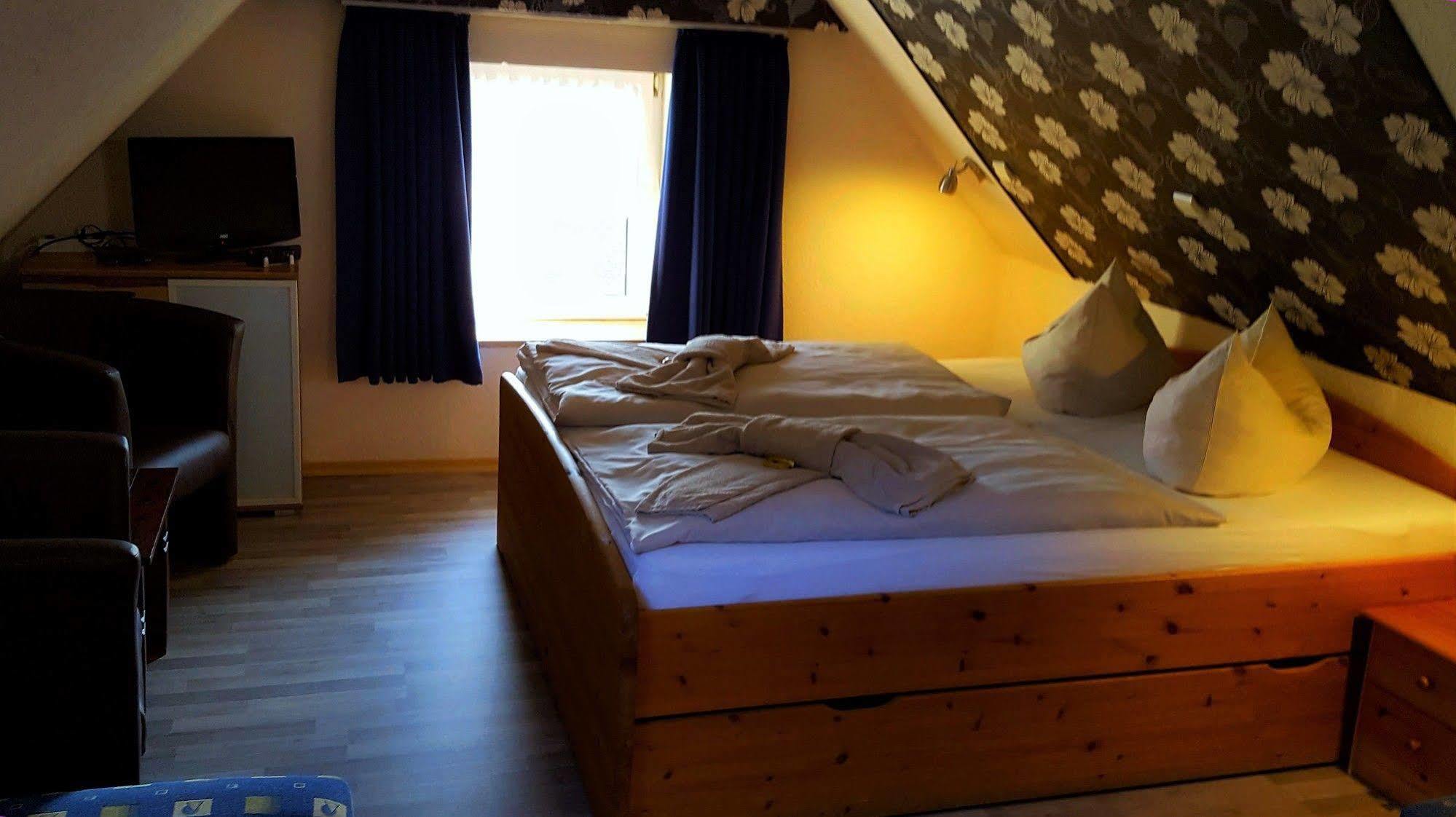 Hotel Up Diek Каролинензиль Экстерьер фото